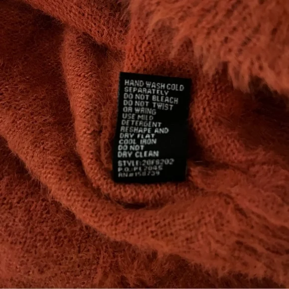 COCOBLEU Colorblock Leopard Print Fuzzy Crewneck Sweater, Sz 1X - Picture 14 of 14